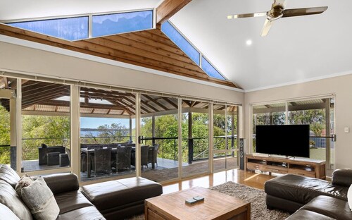 Rest & Recharge in Bouvard