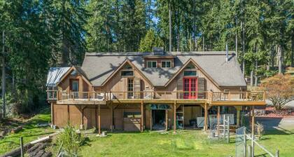 Snuggler`s Cove-Townhouse w/ Beach Access & Kayaks