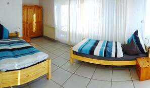 2 Schlafzimmer, Internetzugang, Bettwäsche