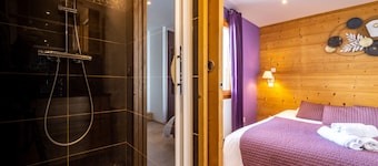 Renovated Duplex · Ski-in/Ski-out · Fireplace · WIFI · 10-12 People · Central Tignes Location