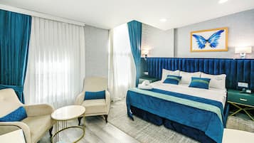 Deluxe Double Room | Egyptinpuuvillaiset lakanat, ylelliset vuodevaatteet, untuvapeitot