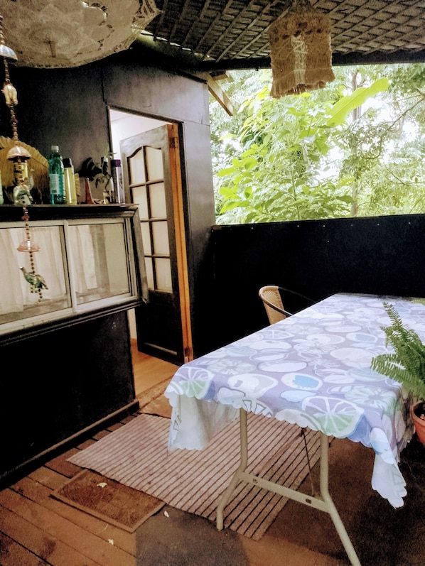 Loft, 3 Bedrooms, Smoking, Patio | Exterior