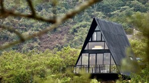 Exterior - The ZenDen-Cozy Cabin perfect hideout for couples (Lindula)