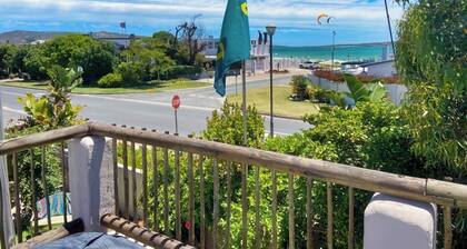 Room-cozy Crner, Home Away From Home, me