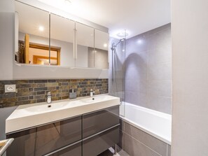 Hair dryer - Tignes Apartment 6 pers, ski-in/ski-out, balcony, pets allowed (Tignes)