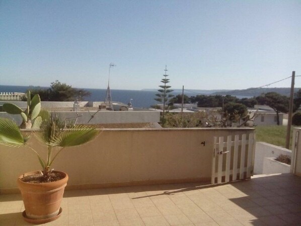 Apartment, 2 Schlafzimmer, Balkon, Meerblick | Balkon