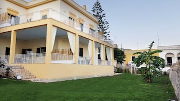 Apartment, 1 Bedroom, Patio, Garden View | Exterior