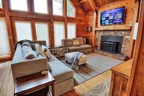 TV, fireplace - Charming 3-bedroom cabin in Laurel Springs, NC, perfect for family getaways. (Laurel Springs)