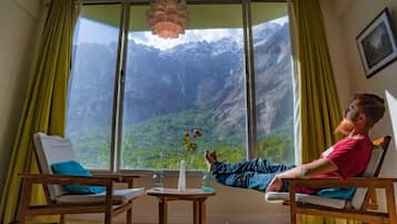 Habitació doble Deluxe | Planxa i posts de planxar, wifi gratuïta i roba de llit