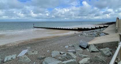 Bilbo's Cottage, Sheringham