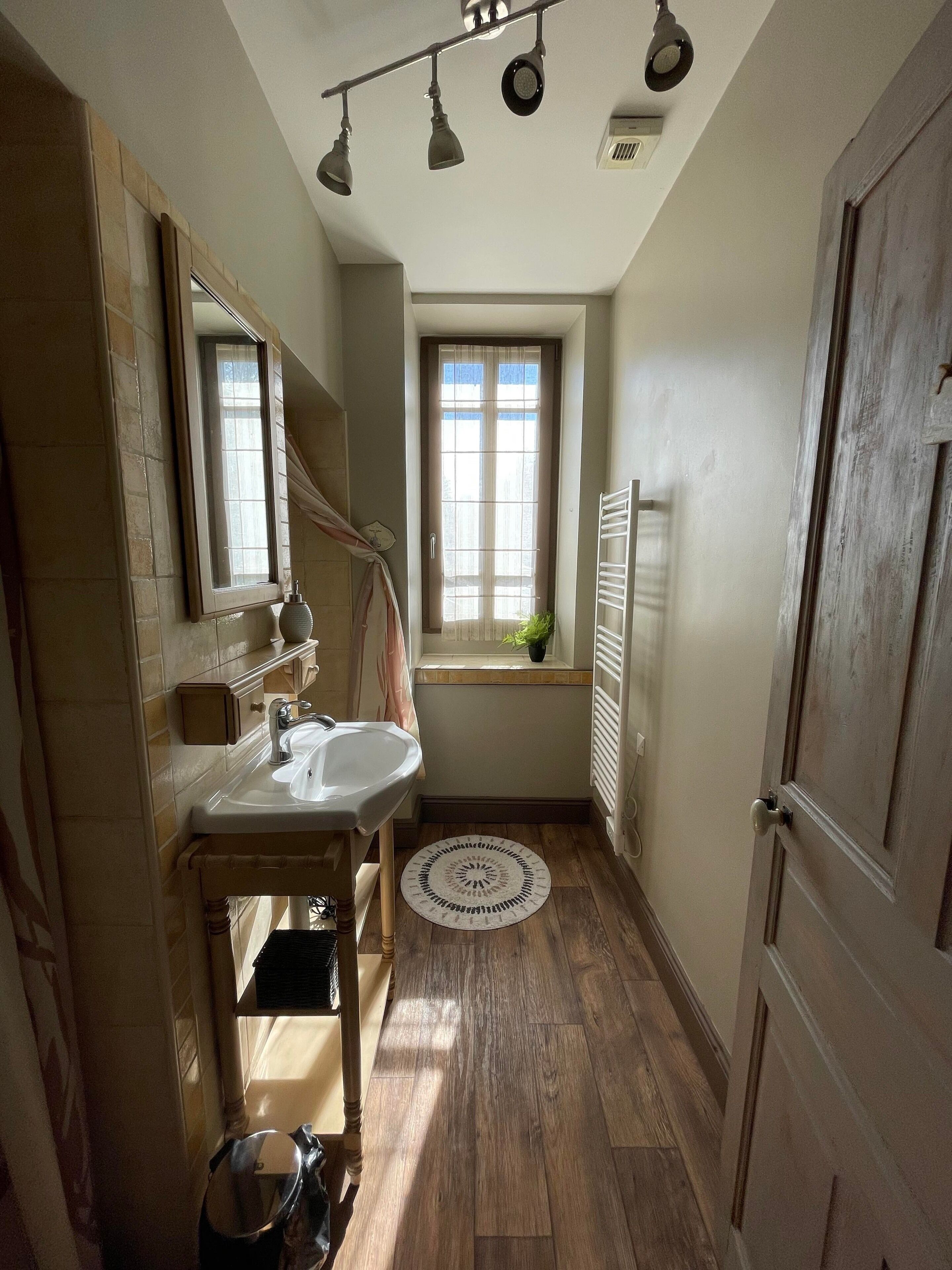 Apartment with garden/terrace near mountain