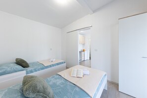 Mobile Unterkunft, 2 Schlafzimmer, Balkon, Stadtblick | 2 Schlafzimmer