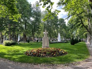 Zimmer, 1 Schlafzimmer, Gartenblick | Unterkunftsgelände