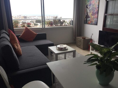 Amazing view overlooking the ocean and Hassan 2