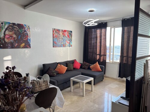 Amazing view overlooking the ocean and Hassan 2