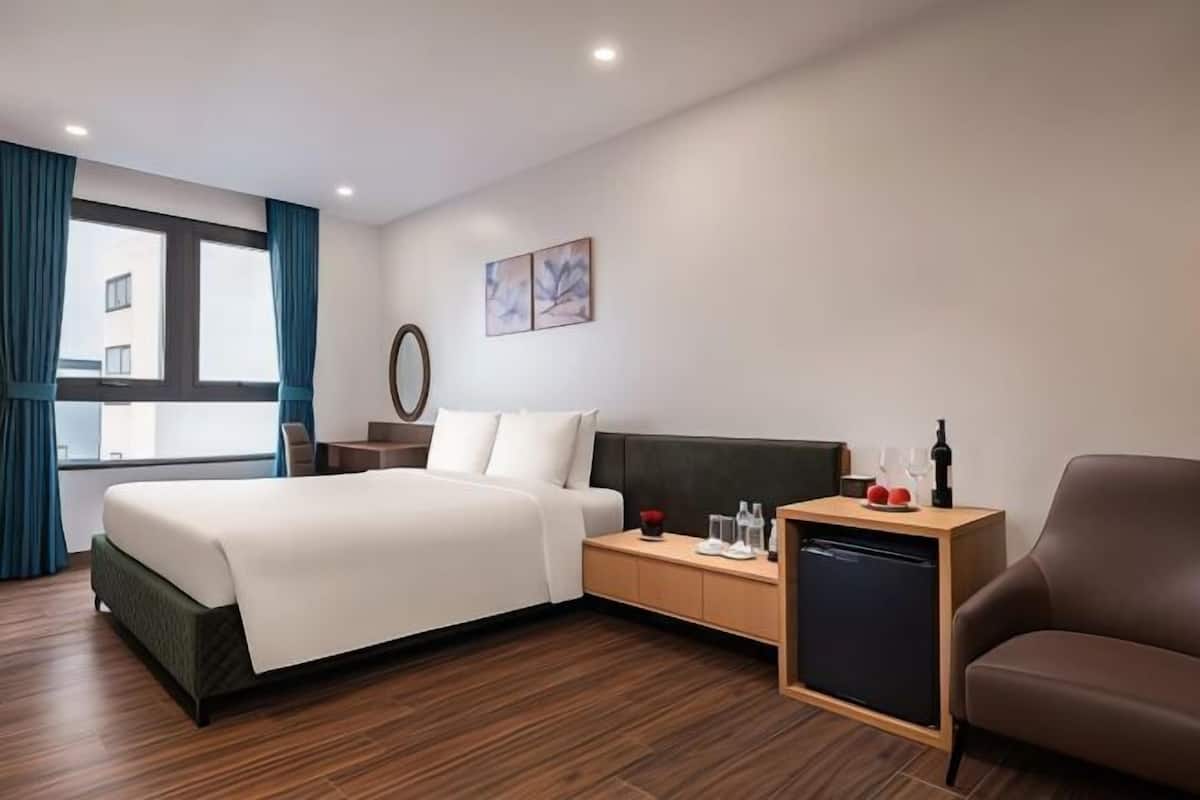 1 quarto, cortinas blackout, quartos à prova de som