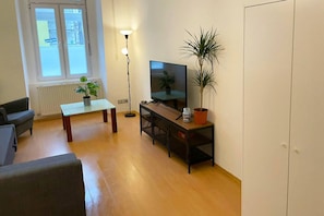 Apartment, 1 Schlafzimmer, Stadtblick | Wohnbereich
