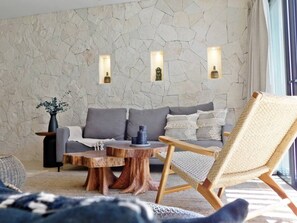 Living room - Lafi's House 2br Condo W top Lux Amenities For 7p (Tulum)