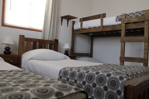 Room - 1 Valparaluz Bb 4 People, Private Bathroom (Valparaiso)
