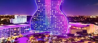 Luxury Miami Villa with Pool