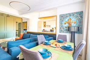 Dining - Magnificent Apartment (Marrakech)