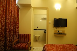 Bathroom - HOTEL SALEM CASTLE (Salem)