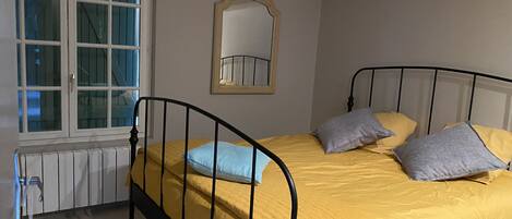 4 soveværelser, strygejern/strygebræt, weekendseng, gratis Wi-Fi