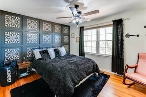 4 dormitoris, planxa i posts de planxar, wifi i roba de llit 