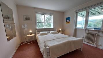 Standardzimmer | Individuell dekoriert, individuell eingerichtet, VerdunkelungsvorhÀnge