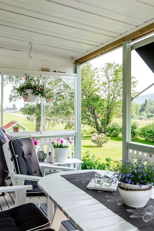 Terrace/patio. Forest Family Home