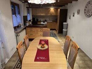 Ruokailu