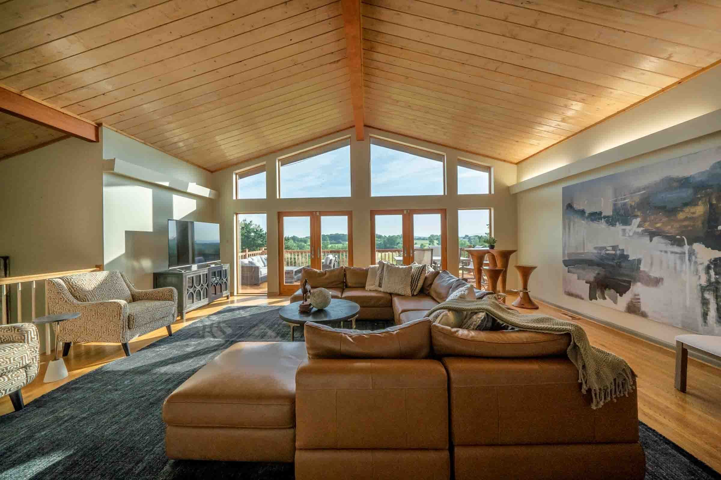 **New** The Chalet at Stone Tower Winery