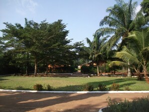 Exterior - Centre AYIFA Hôtel (Abomey-Calavi)