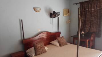 Bed sheets, wheelchair access