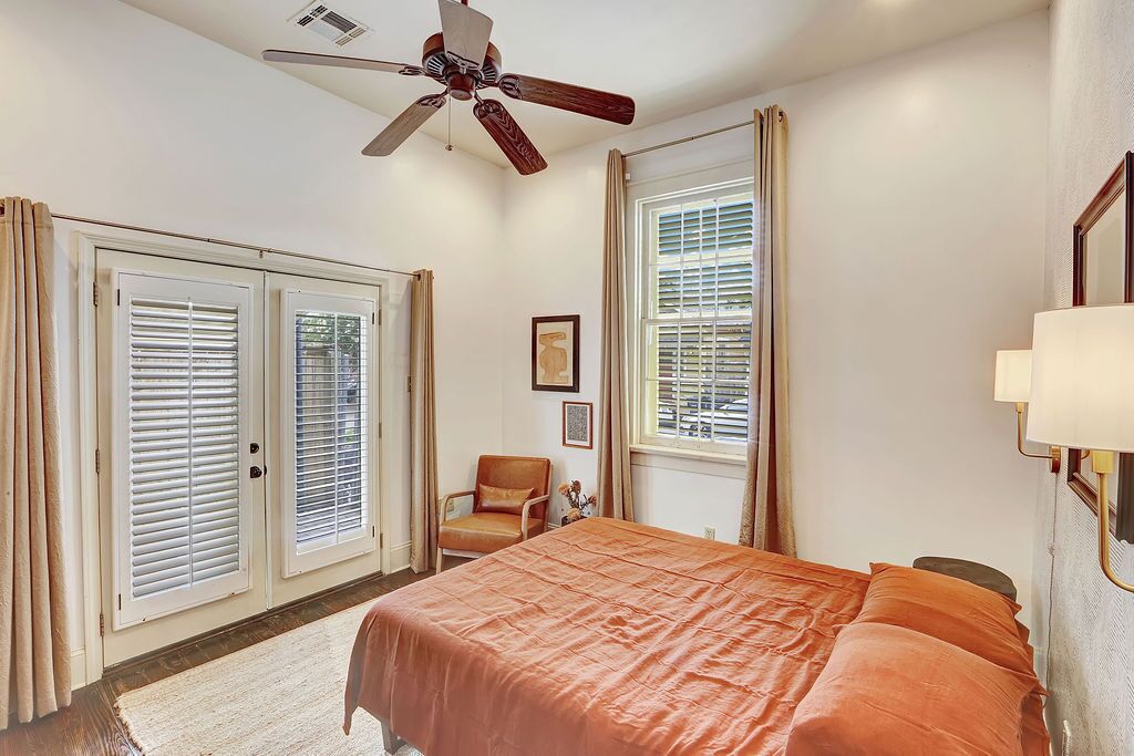 Modern Uptown Home, Walking Distance to St Charles Street Car & Universities