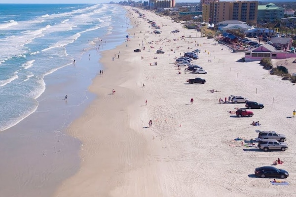 Sun loungers, beach towels