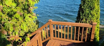 LoZa House rooftop SkyDeck lakefront  Pets Hot Tub