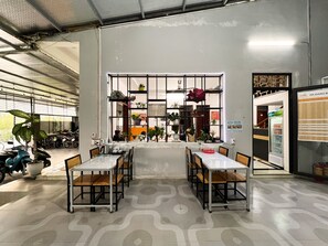 Food court - Ali Hostel Hà Giang (Ha Giang)