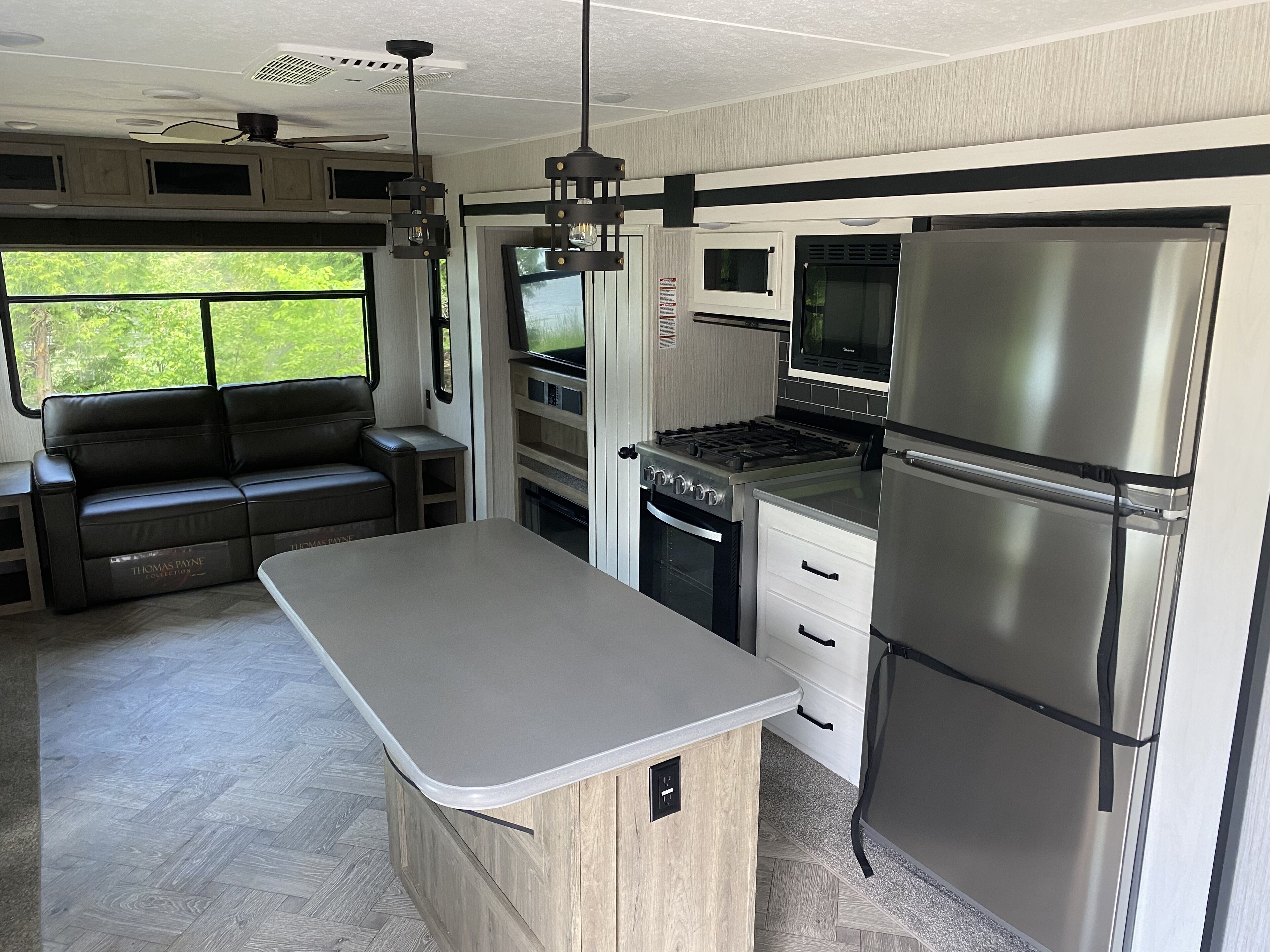 Romantic Sunrise Park Model Home