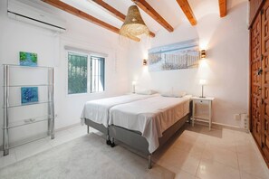5 chambres, fer et planche Ă repasser, Wi-Fi gratuit, draps fournis