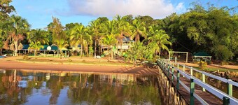Hurakabra River Resort