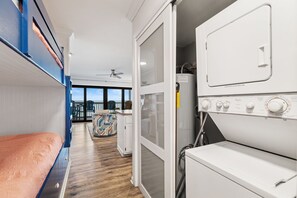 Imagen sin descripción, 5 de 40, botón