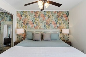3 habitaciones, tabla de planchar con plancha, internet y ropa de cama 