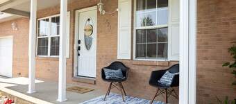 4 Bed, 2.5 Bath, 3 KING BEDS on a Private Lake with Dock!  Family Friendly