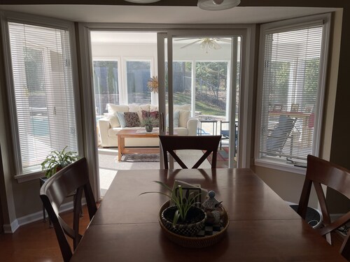 4-bedroom vacation home 11 minutes from University of Rochester