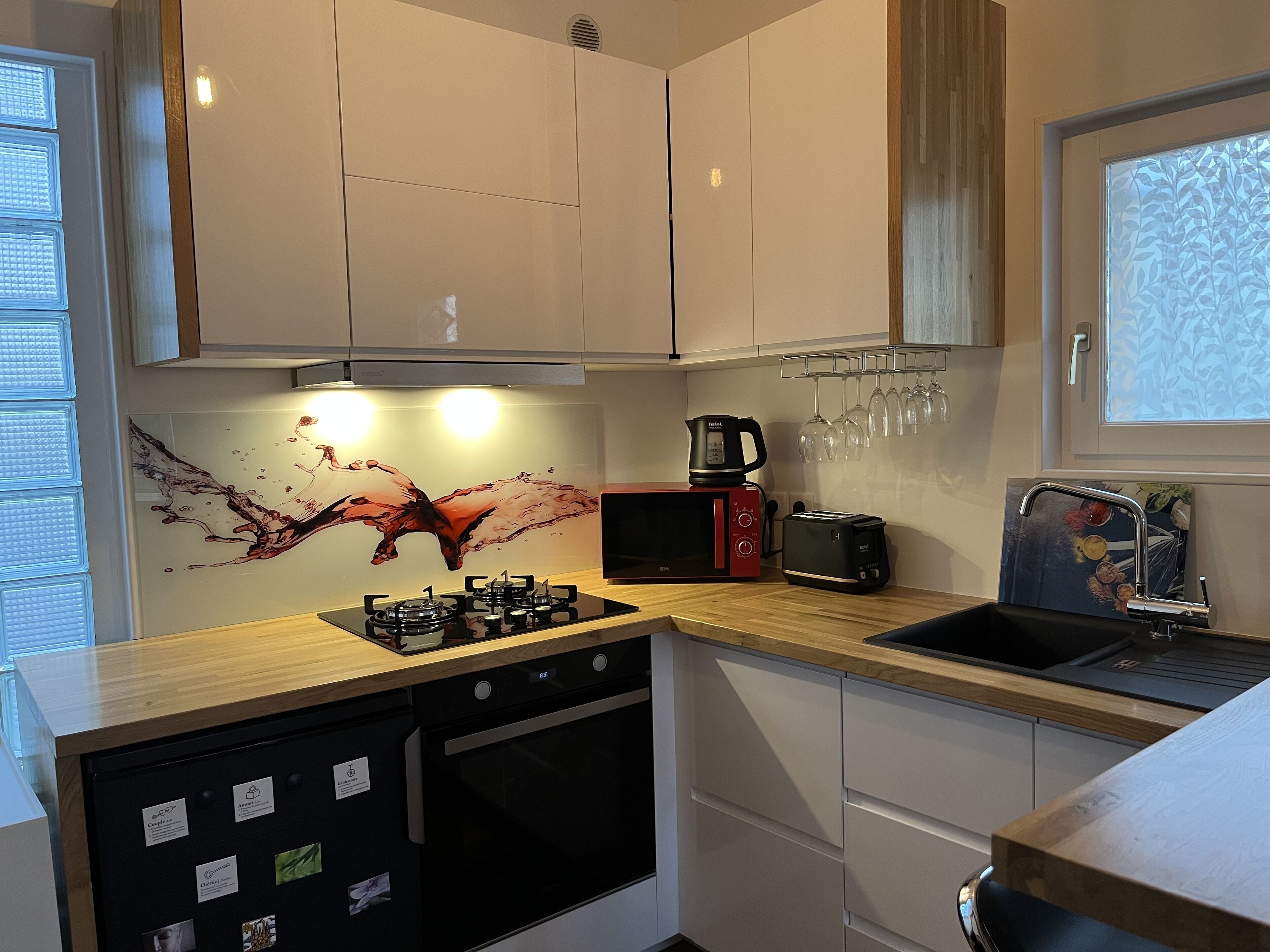 Pretty atypical house facing the Garonne