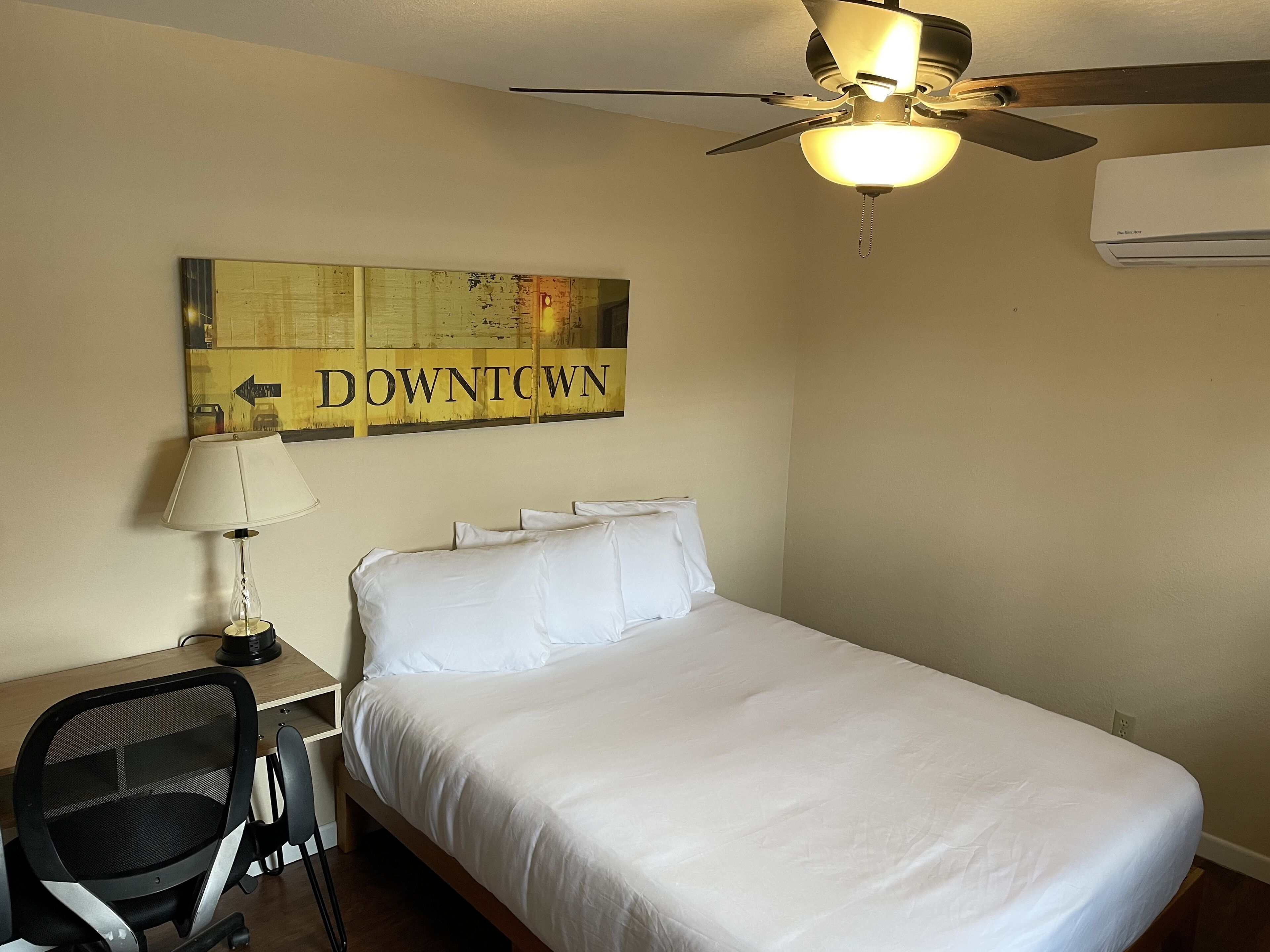 One bed, one bath, zero chores