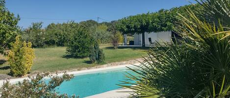 Piscine extérieure, piscine chauffée