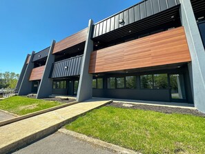 Exterior - Unique Nashville Executive Condo & Workspace (Nashville)
