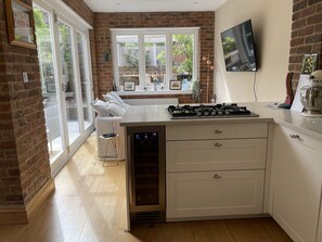 Interior - Stunning 3 bed garden flat close to Notting Hill (London)